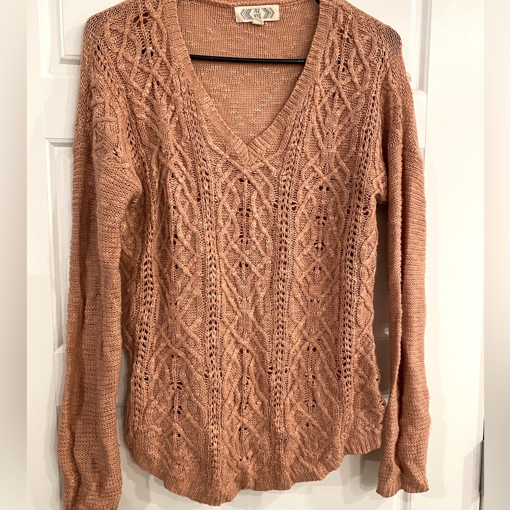 Medium womens Pink Rose sweater